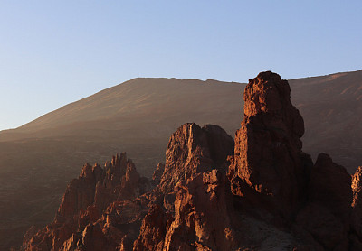 Kráter sopky Teide při západu slunce