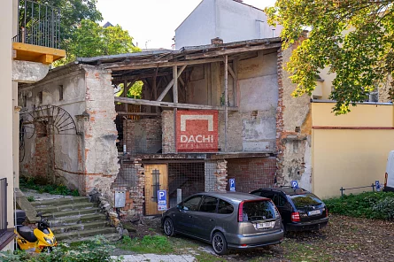 Exkluzivní stavební pozemek pro rodinný dům v centru Olomouce