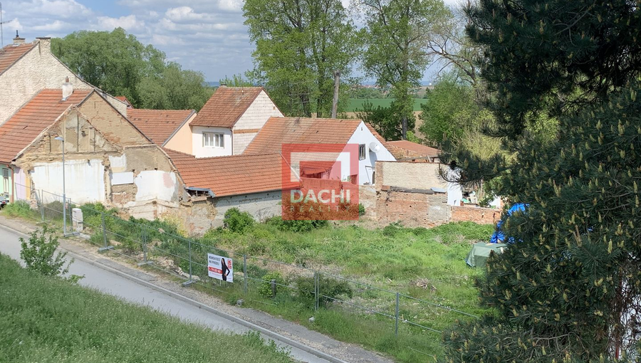 Prodej projektu rodinného domu vč. stavebního povolení a parcely 263 m² v obci Holasice, u Brna